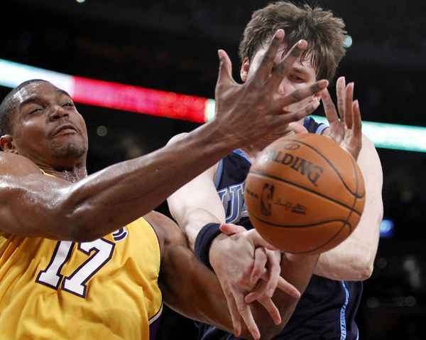 让外界对詹 让外界对詹