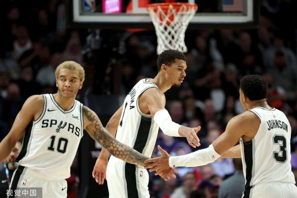 网球的开拓 网球的开拓